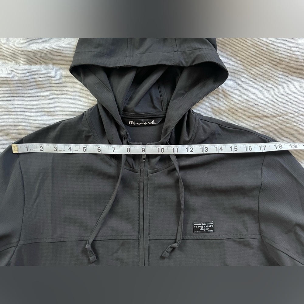 Travis Mathew Black Windbreaker with Hood and Full Zipper - Picture 9 of 10